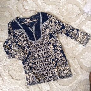 Floral Print tunic with Crochet Detail